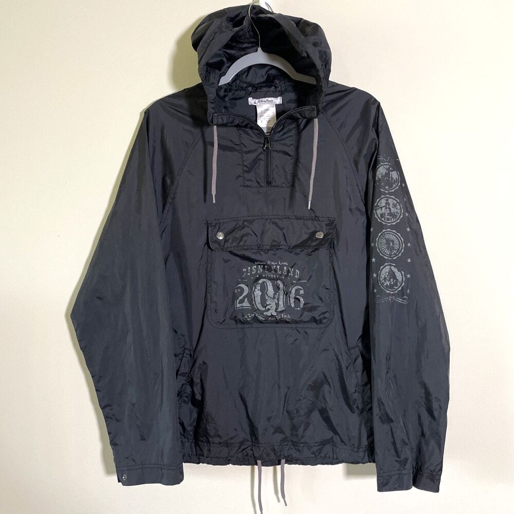 Disney Parks 2016 “Walt Disney World Resort” Black Rain Jacket Sz Small Pockets
